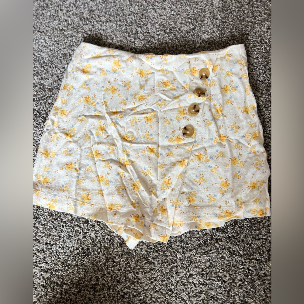Aeropostale skort💛🩵